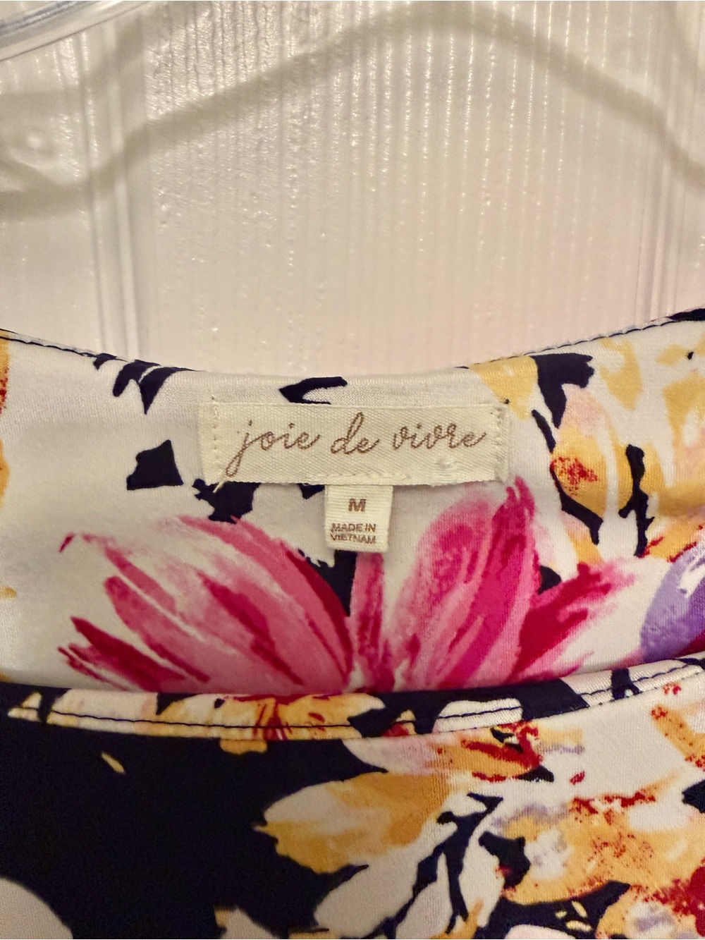 Floral Scoop Neck Shift Dress - Navy & Pink - Picture 5 of 5